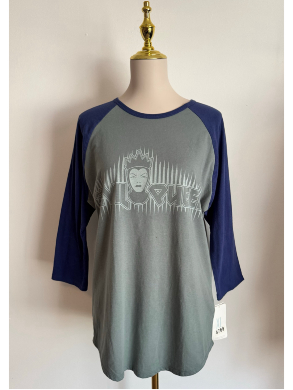 Women's LuLaRoe Disney Evil Queen Baseball Tee XL Grey Blue
